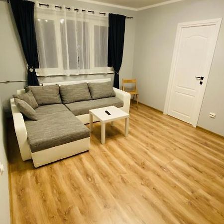Dacia Apartment ทิมิชัวรา ภายนอก รูปภาพ